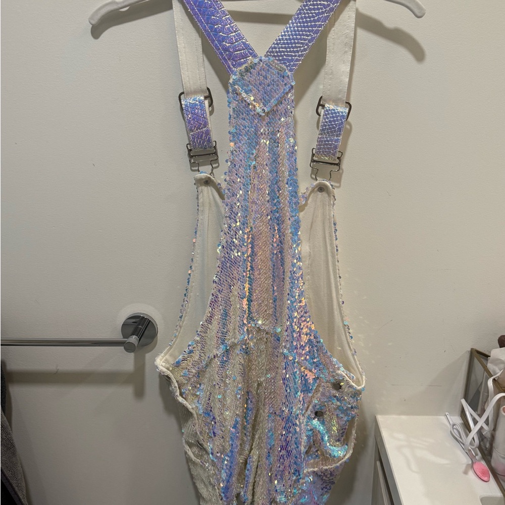 Jackalope Land Unicorn Moonbeam Short Sequin Overalls Short Size S - Picture 8 of 9